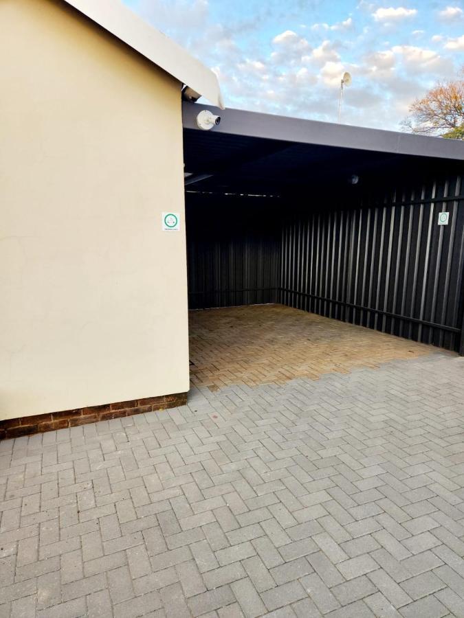 5@stock * Bloemfontein